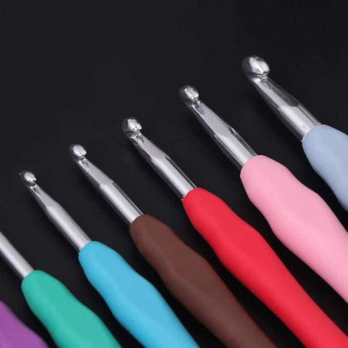 Ergonomic Crochet Hook