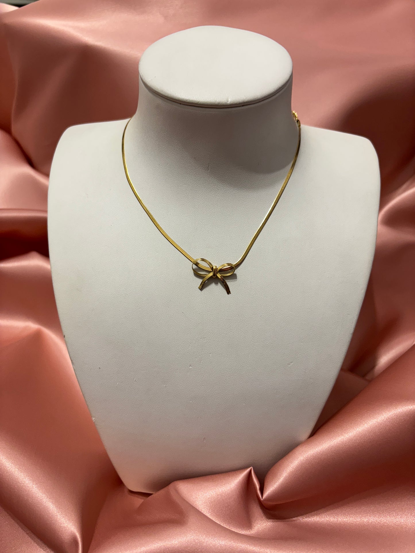 Gold Bow Necklace
