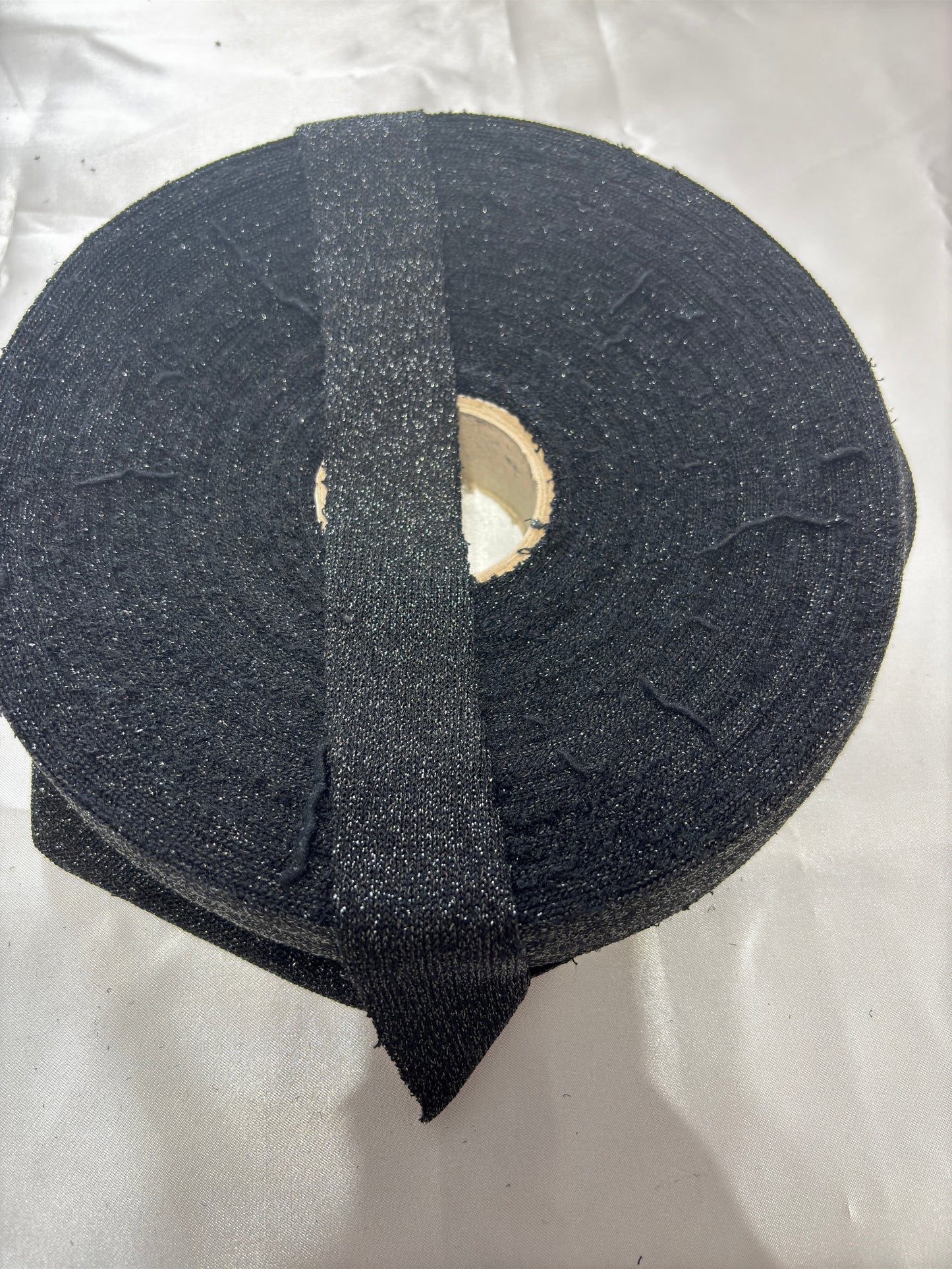 Lurex Pizza Ribbon Black/Silver 370 Grams