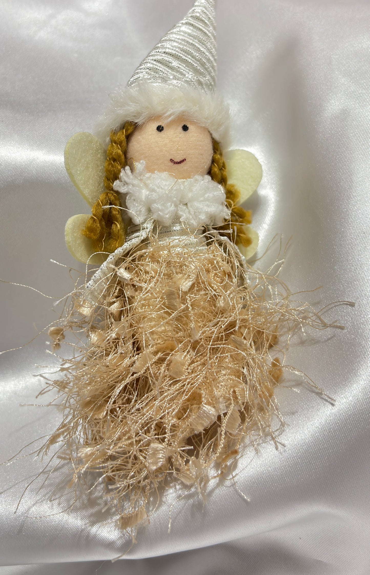 Beige angel