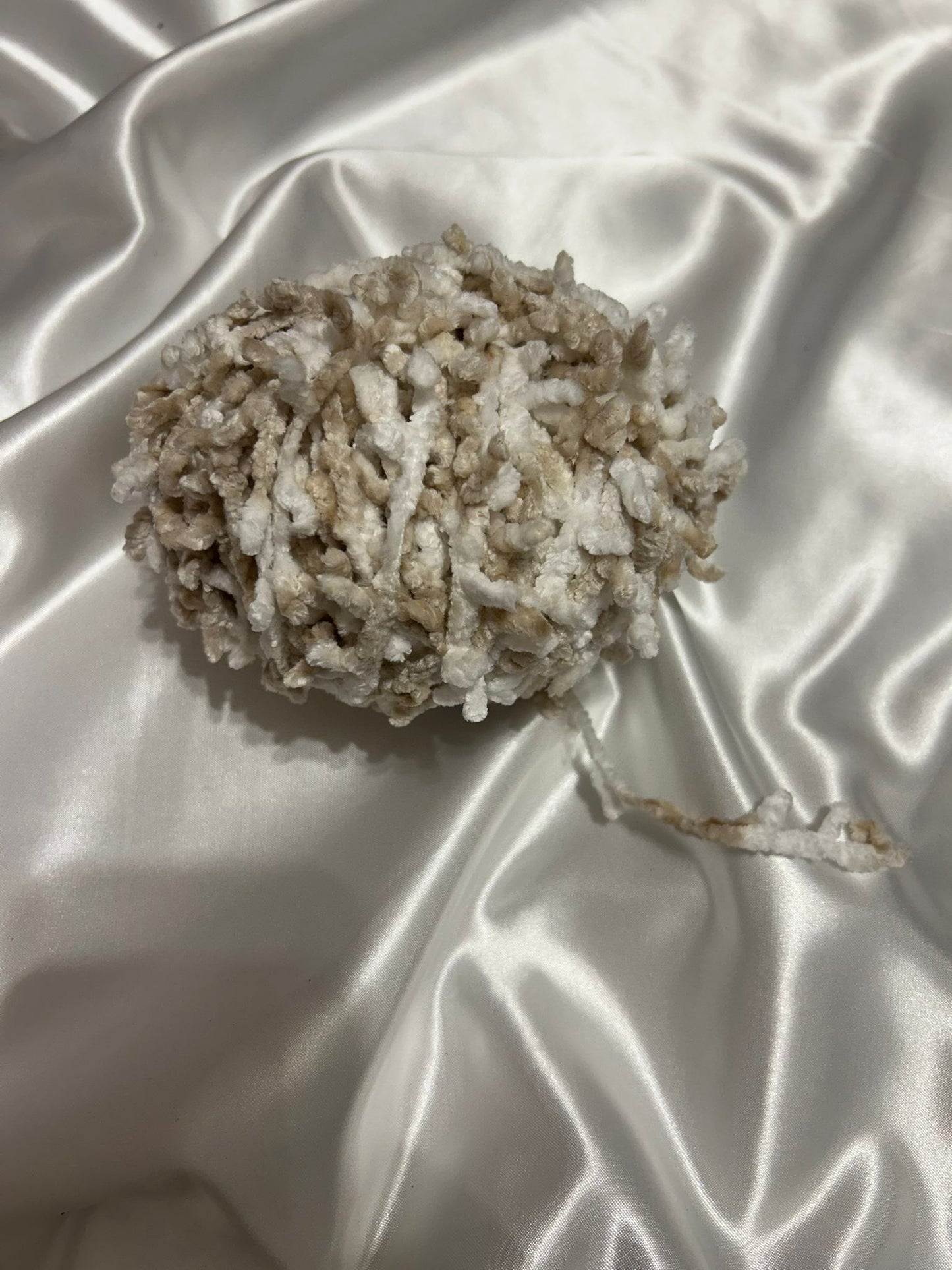 Velvet effect fashion wool