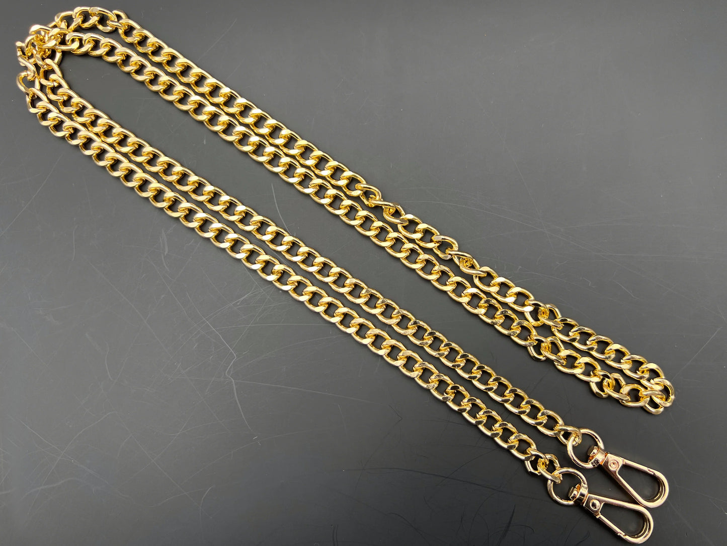 Catena metallo borse Mony 120cm mm14x10 con ganci