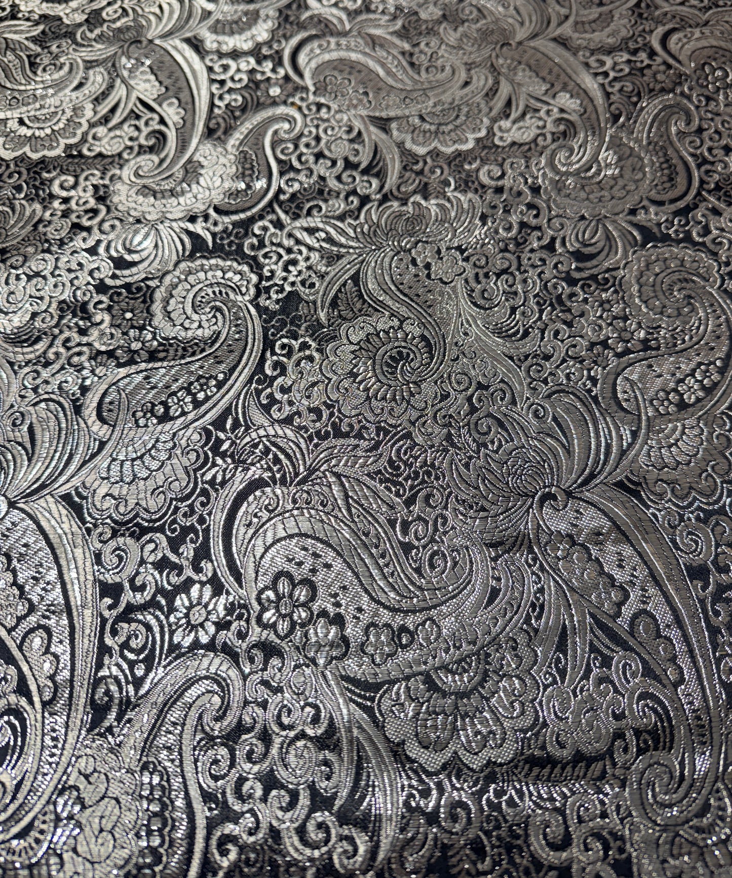 Damask Fabric with Lurex Effect 50*70