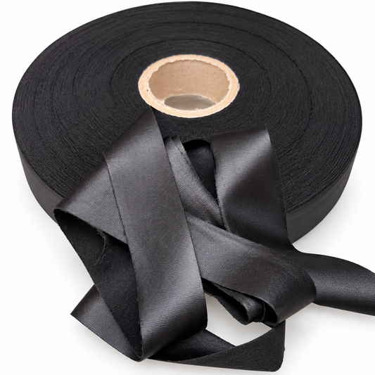 Black shiny faux leather lycra pizza 490 grams